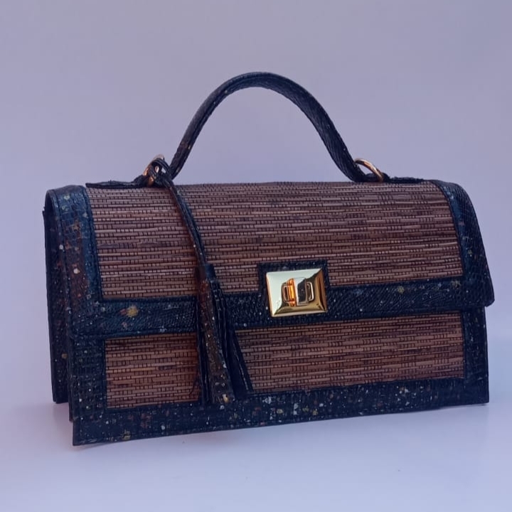 Lestari Rumah Aksesories