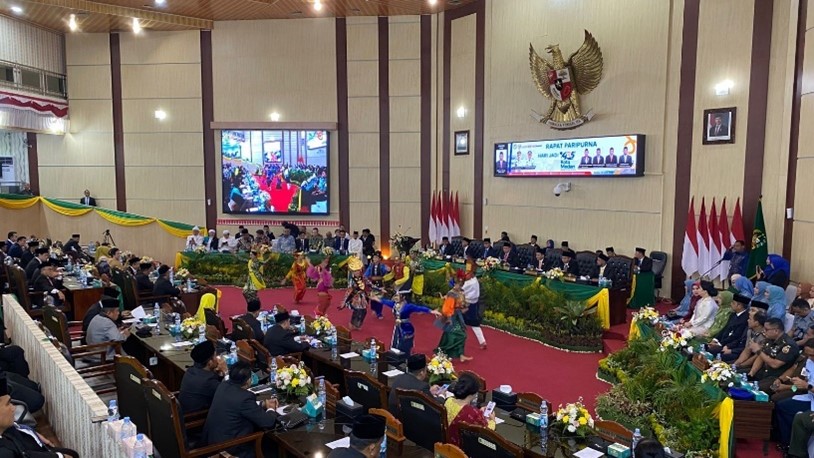 Rapat Paripurna dalam rangka Peringatan Hari Jadi Ke-435 Kota Medan Tahun 2025 Tanggal 30 Juni 2025 Di Ruang Rapat Paripurna DPRD Kota Medan