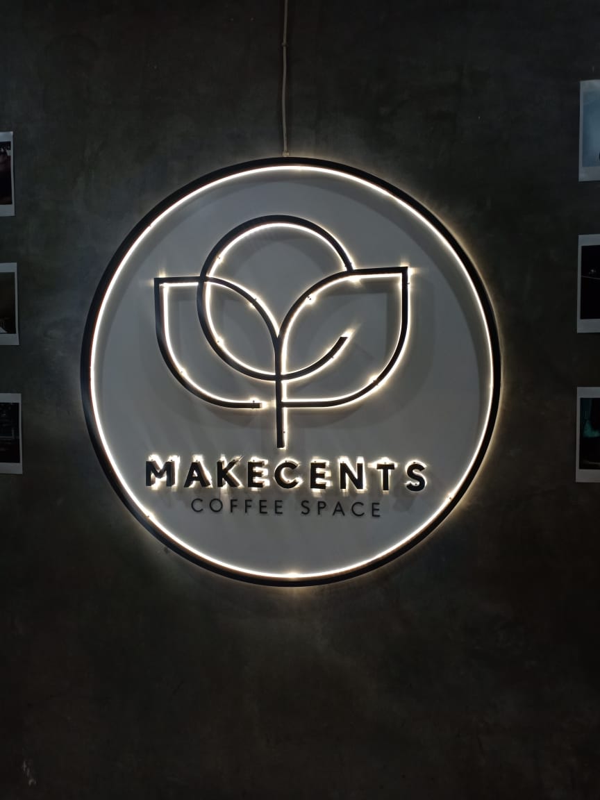 Makecents Coffee Space