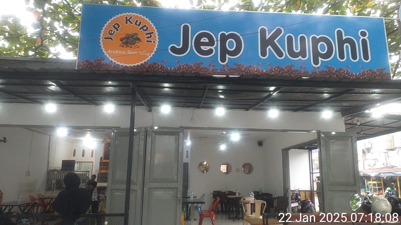 Cafe Jef Khupi