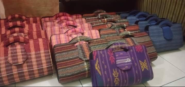 Galeri Tenunan Simanjuntak 