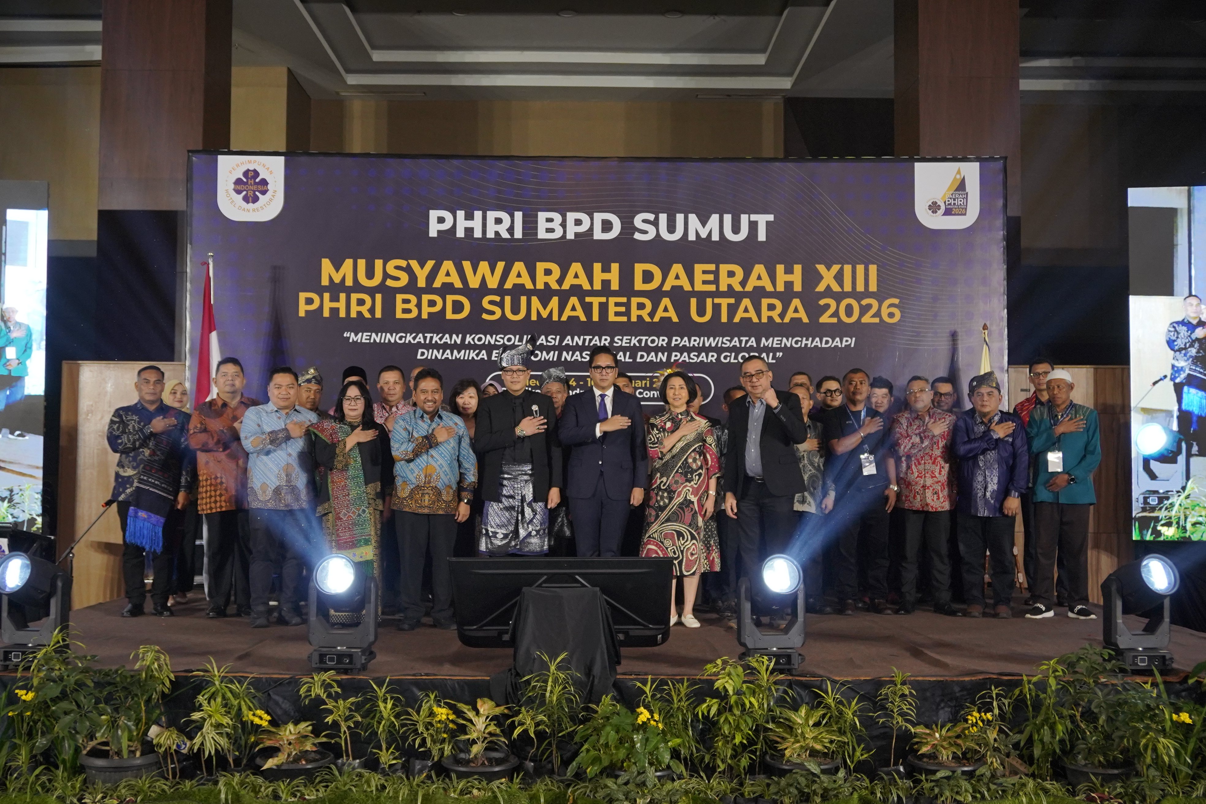 Pengukuhan Pengurus BPD PHRI Sumut Periode 2026–2031, Melky Waas Terpilih sebagai Ketua
