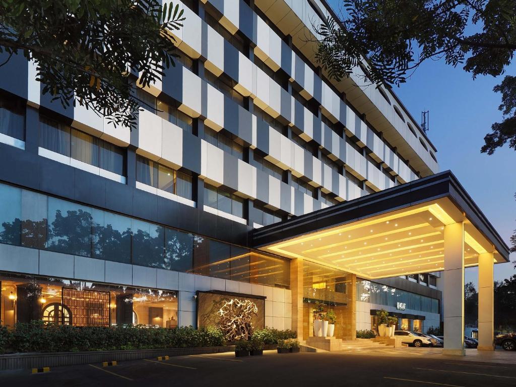 LePolonia Hotel & Convention