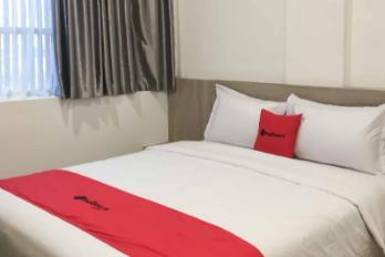 Reddoorz Plus @jalan Juanda Medan